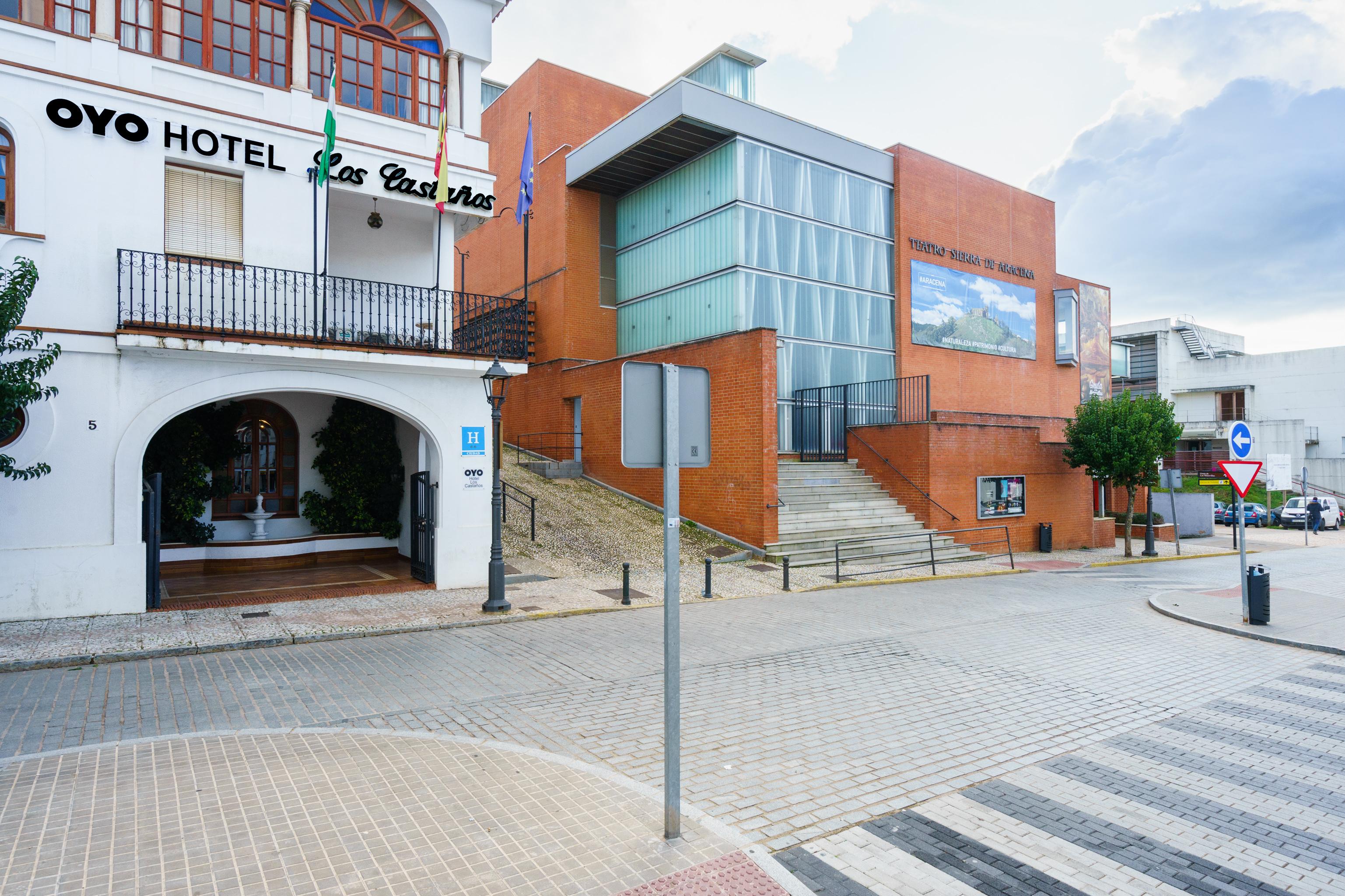 Hotel Los Castanos อาราเซนา ภายนอก รูปภาพ